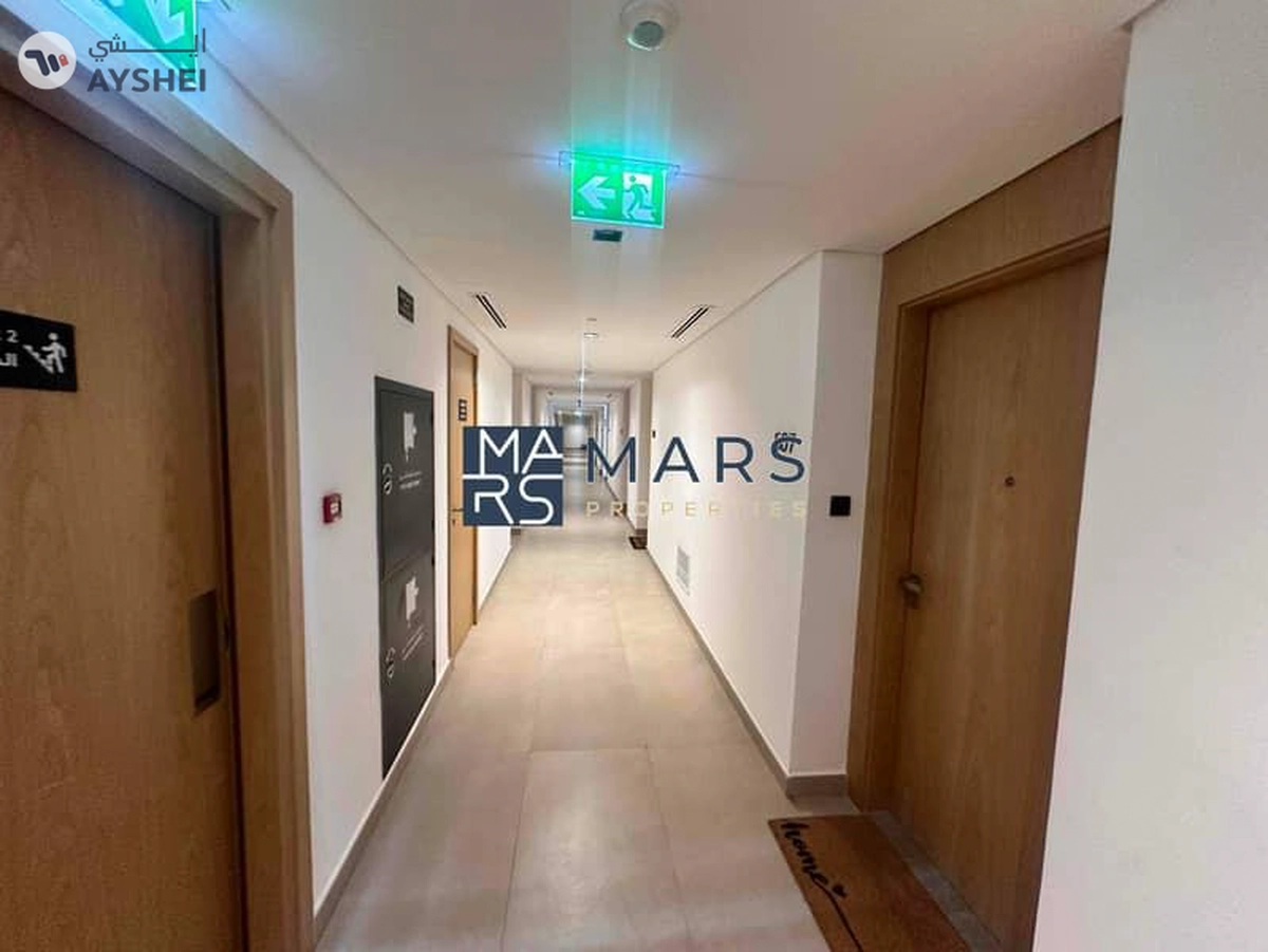 Brand new balconey studio avalible with gym,pool,parking-8-8
