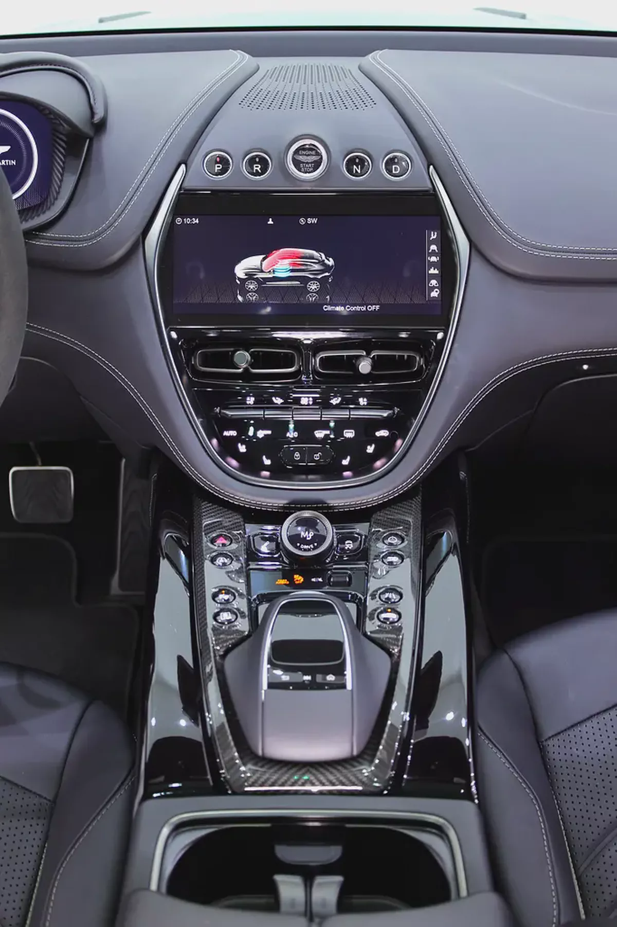 Aston Martin DBX 707 SPECIAL Q SPEC + CARBON INT/EXT SAME AS NEW-5-5