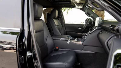 Toyota Land Cruiser VXR LC300 VXR 3.5L PETROL TWIN TURPO MY2025-13