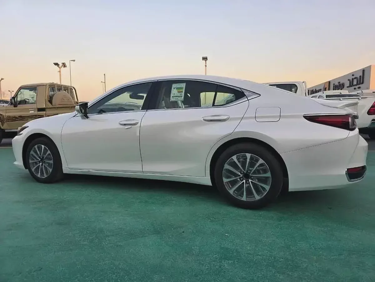 2026 Lexus ES 300h | Cash, Bank finance  Inhouse finance-5-5