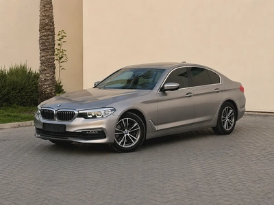 BMW 5-Series 520i Exclusive 2020 | GCC Specs | Low Mileage-0