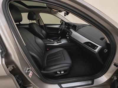 BMW 5-Series 520i Exclusive 2020 | GCC Specs | Low Mileage-14