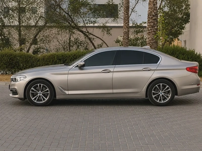 BMW 5-Series 520i Exclusive 2020 | GCC Specs | Low Mileage-5