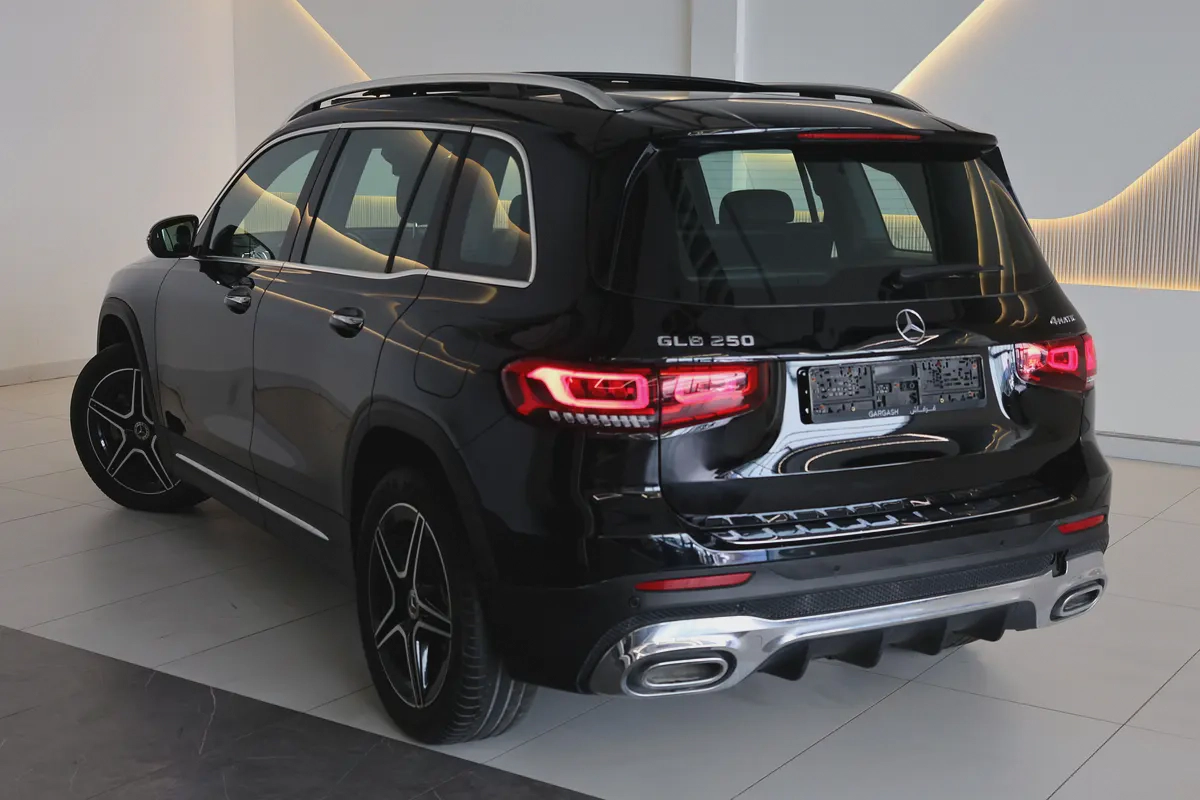 2023 Mercedes-Benz GLB 250 4MATIC | GCC Specs | Low Mileage 46000km-UNDER WARRANTY  SERVICE-3-3