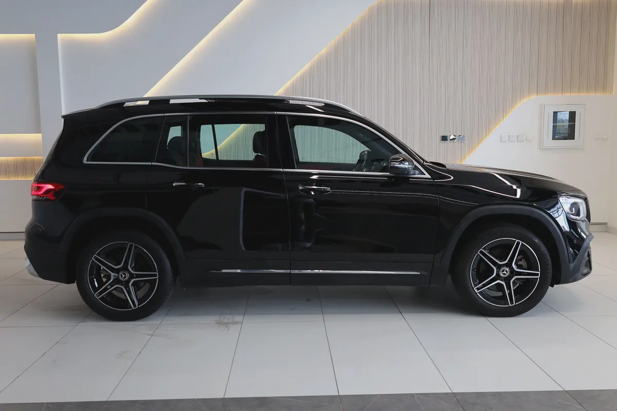 2023 Mercedes-Benz GLB 250 4MATIC | GCC Specs | Low Mileage 46000km-UNDER WARRANTY  SERVICE-6-6