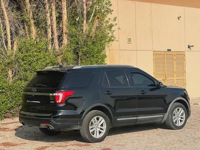 2018 Ford Explorer Platinum - American Specs - Excellent Condition-3