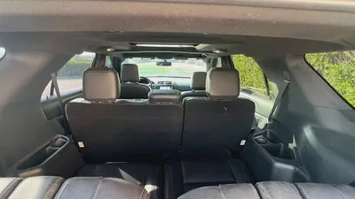 2018 Ford Explorer Platinum - American Specs - Excellent Condition-7