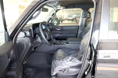 Toyota Prado VXR TOYOTA PRADO / 2.7L V4 PETROL / LETHER WITH DRIVER PWR SEAT / Only for Africa Special Price-7