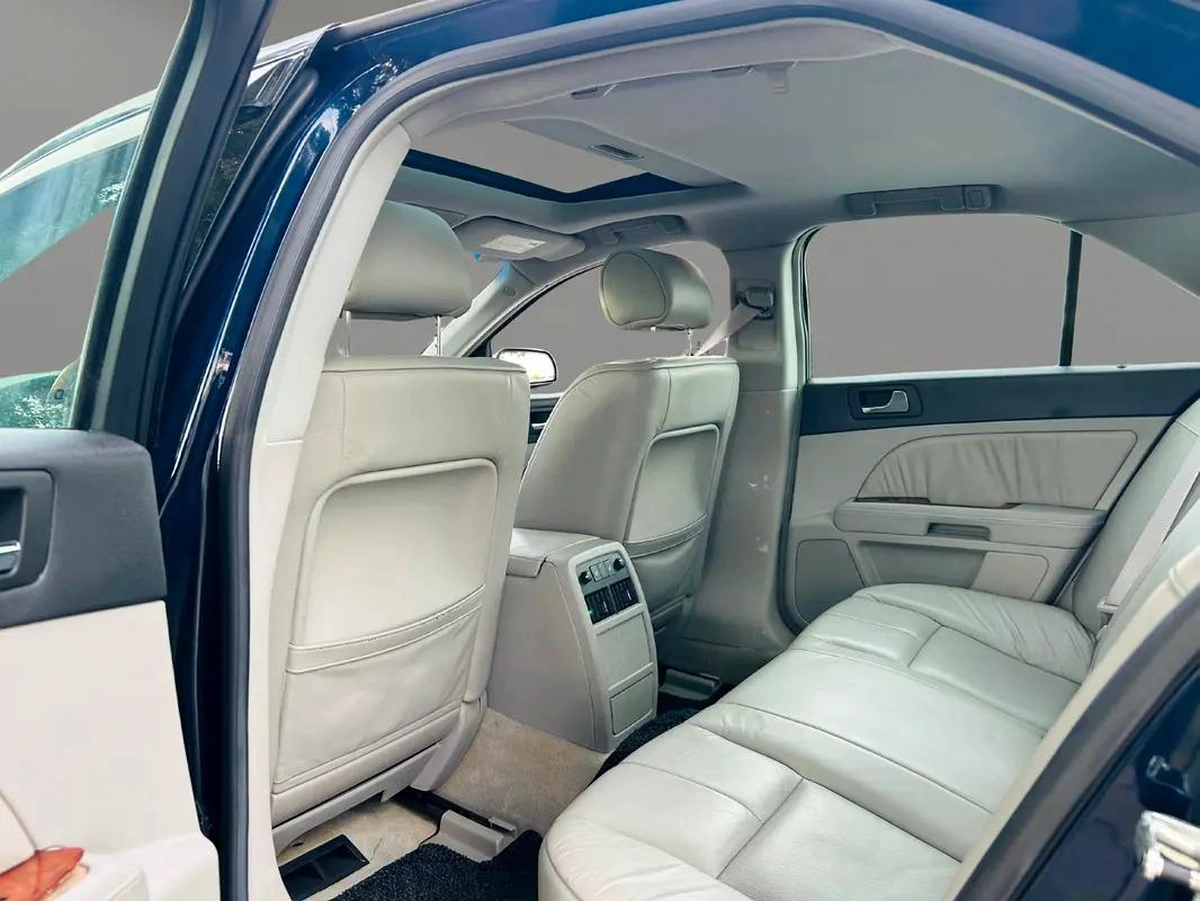 CADILLAC STS | 2006 | LOW MILEAGE CLEAN CAR FRESH JAPAN IMPORT