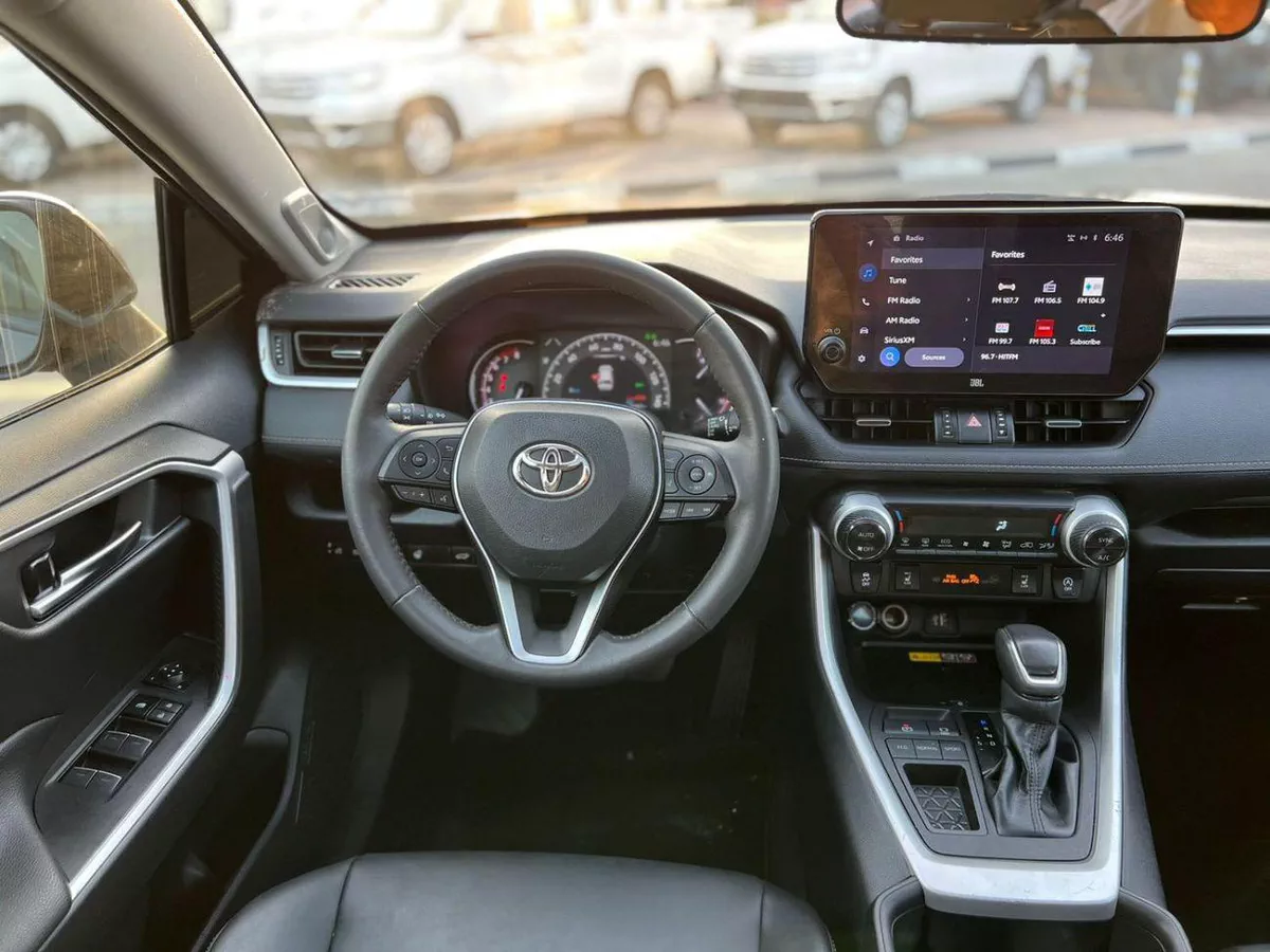 Toyota RAV4 XLE 2023 Toyota RAV4 Full Option - 2.5 V4 - Big Screen & Radar Sensor - Trunk Auto Push Star-11-0