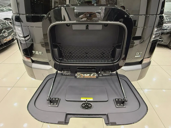 BYD Leopard Titanium 7 2WD Pro 2025 - Brand New - Chinese Specs