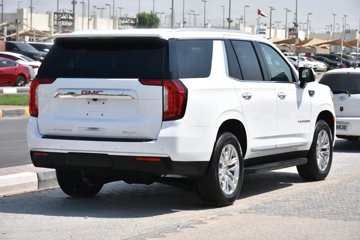 GMC YUKON SLT 2022 | WHITE