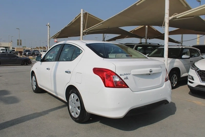 nissan Sunny 2022 gcc-3