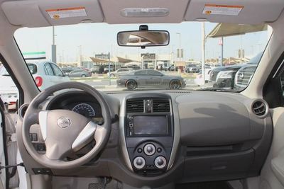 nissan Sunny 2022 gcc-5