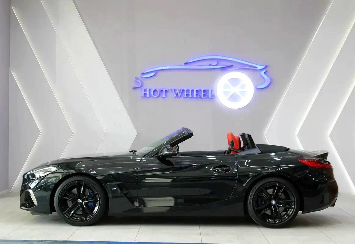 BMW Z4 2022 for 125,000.00 AED-1-1