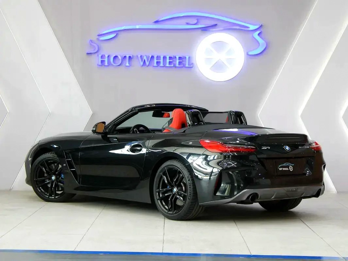 BMW Z4 2022 for 125,000.00 AED-5-5