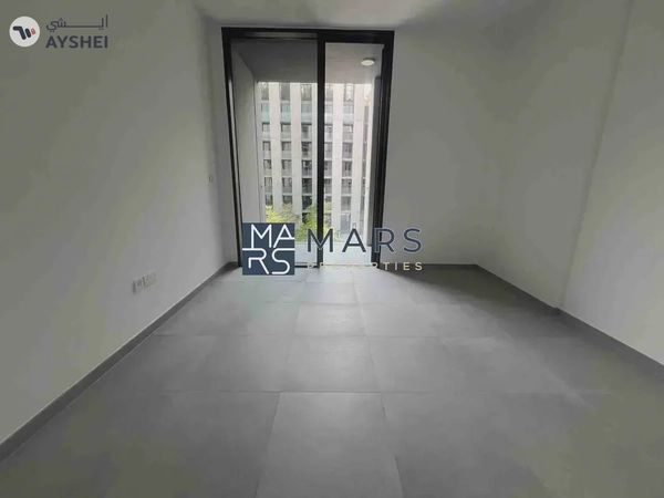 Luxury brand new studio available in tiraz building just in 35k