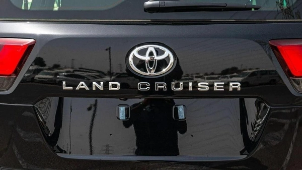 Toyota Land Cruiser Land cruiset VX twin turbo full option 2025