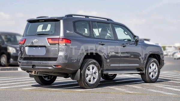 Toyota Land Cruiser GXR 4.0L PETROL