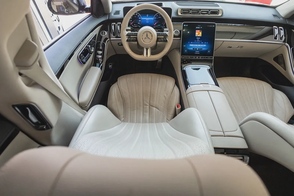 Mercedes-Benz S-Class 500-1-1
