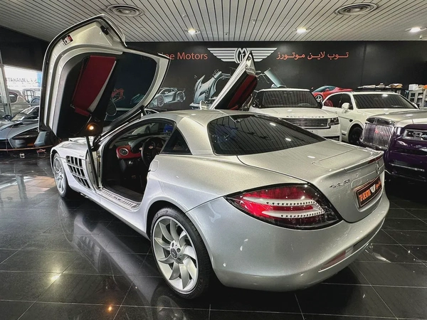 Mclaren SLR, new tires