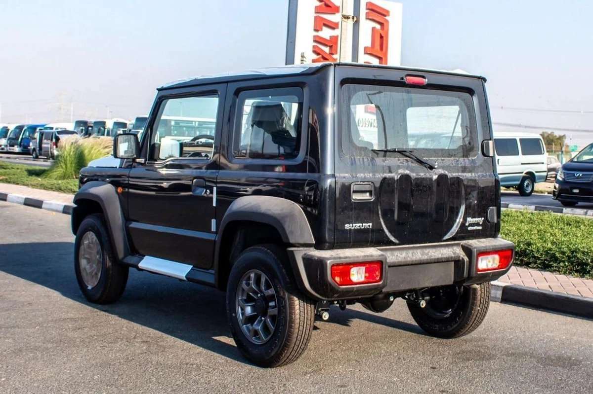 Suzuki Jimny GL 1.5L (3-Doors)-5-5