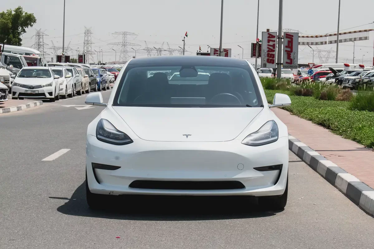 2020 - TESLA MODEL 3 STANDARD -  AMERICAN SPECS - ONLY 61,000 KM-2-2