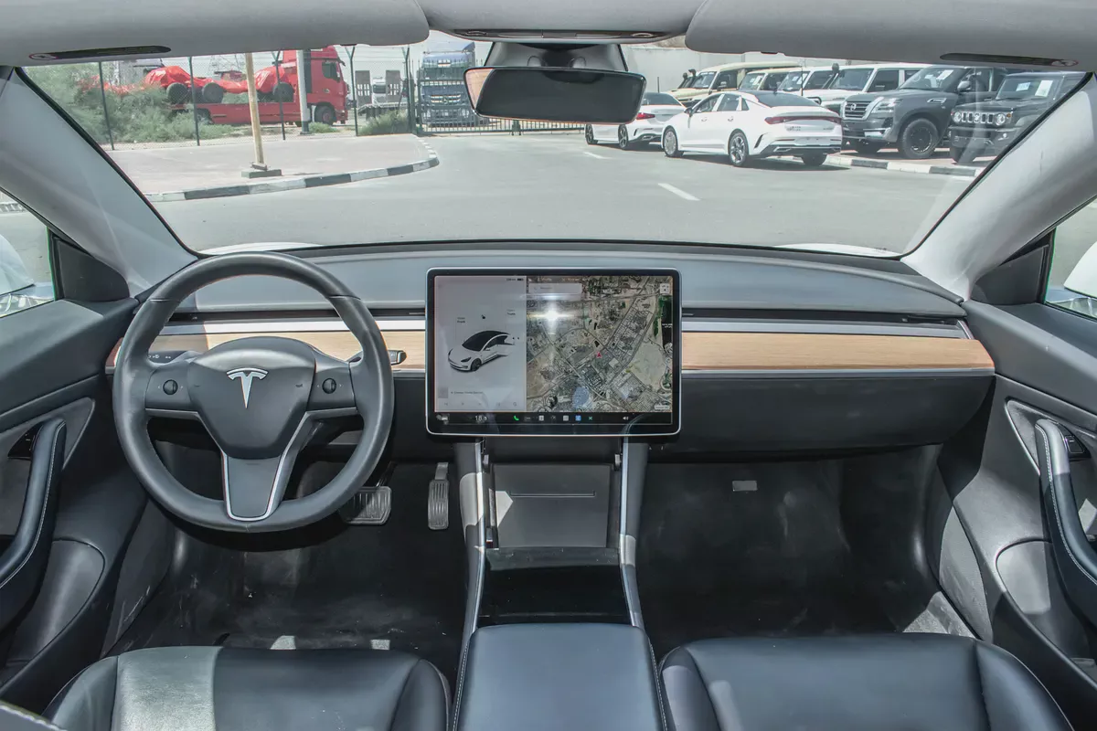 2020 - TESLA MODEL 3 STANDARD -  AMERICAN SPECS - ONLY 61,000 KM-8-8