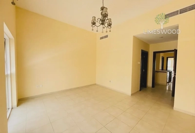 VILLA FOR RENT IN MIRDIF VILLAS, MIRDIF Beautiful 4 Bedrooms Villa In Gated Community-9