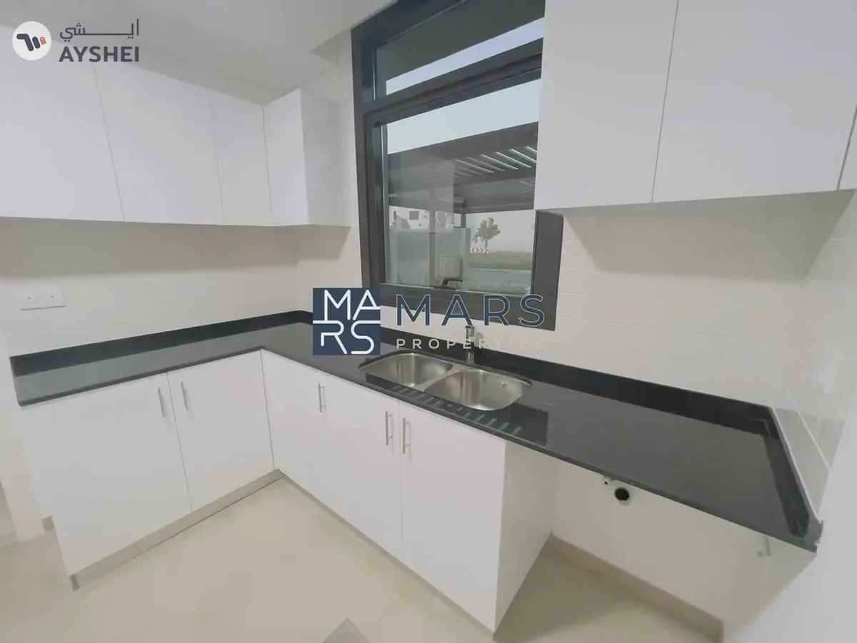Ready to move three bedrooms corner unit available for sales in Nasma residence for 1,650,000 AED