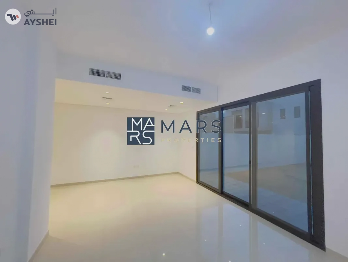 Ready to move three bedrooms corner unit available for sales in Nasma residence for 1,650,000 AED
