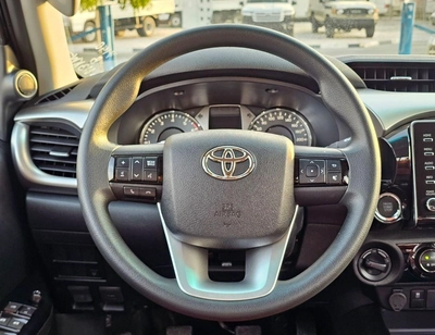 Toyota Hilux SR5 WIDE BODY DOUBLE CABIN || FULL OPTION  | PUSH START| WITHOUT DIFF-LOCK | PETROL M/T 2.7L V4 4WD-19