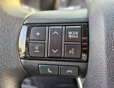 Toyota Hilux SR5 WIDE BODY DOUBLE CABIN || FULL OPTION  | PUSH START| WITHOUT DIFF-LOCK | PETROL M/T 2.7L V4 4WD-20