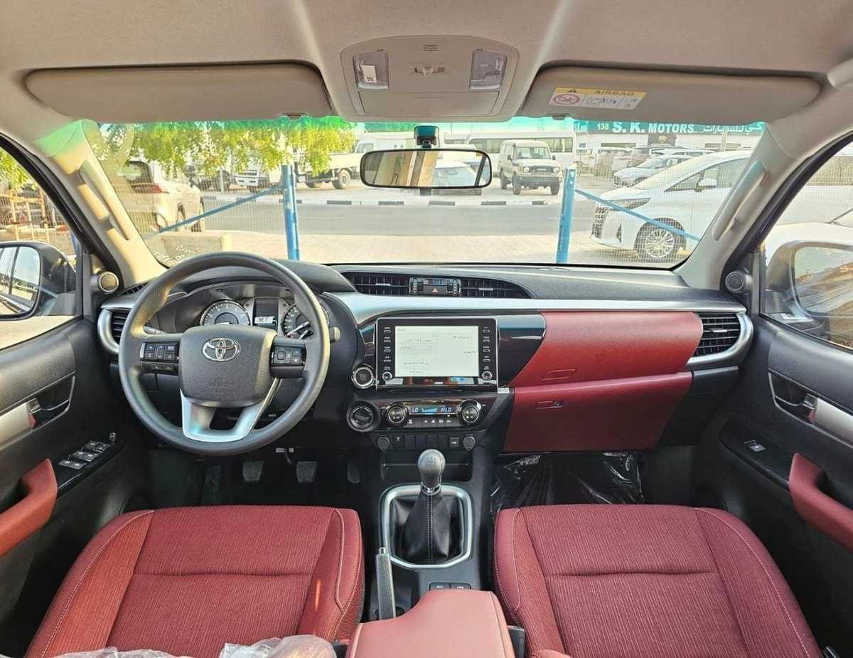 Toyota Hilux SR5 WIDE BODY DOUBLE CABIN || FULL OPTION  | PUSH START| WITHOUT DIFF-LOCK | PETROL M/T 2.7L V4 4WD-16-0