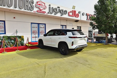 1600 EMI ON 0% DOWNPAYMENT AVAILABLE ON CASH OR BANK FINANCE 2024 TOYOTA URBAN CRUISER-6