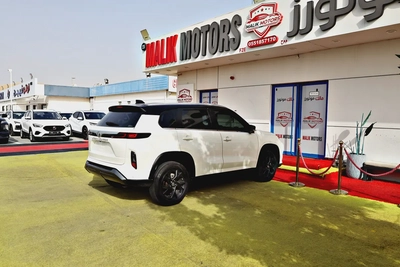 1600 EMI ON 0% DOWNPAYMENT AVAILABLE ON CASH OR BANK FINANCE 2024 TOYOTA URBAN CRUISER-8