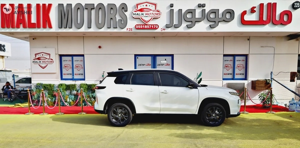 1600 EMI ON 0% DOWNPAYMENT AVAILABLE ON CASH OR BANK FINANCE 2024 TOYOTA URBAN CRUISER