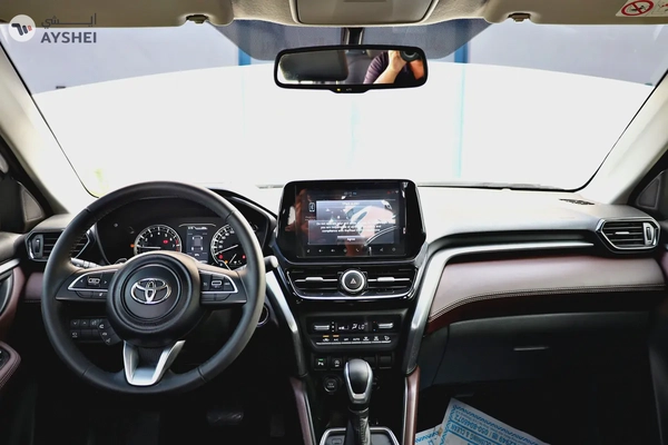 1600 EMI ON 0% DOWNPAYMENT AVAILABLE ON CASH OR BANK FINANCE 2024 TOYOTA URBAN CRUISER