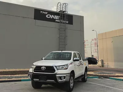 Toyota Hilux Double Cab DLS 2025 GCC Specs - Brand New-3