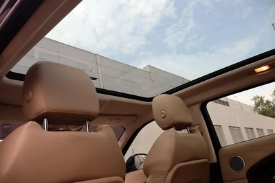 Land Rover Range Rover Velar P250 SE - Model 2019 - GCC Specs-12