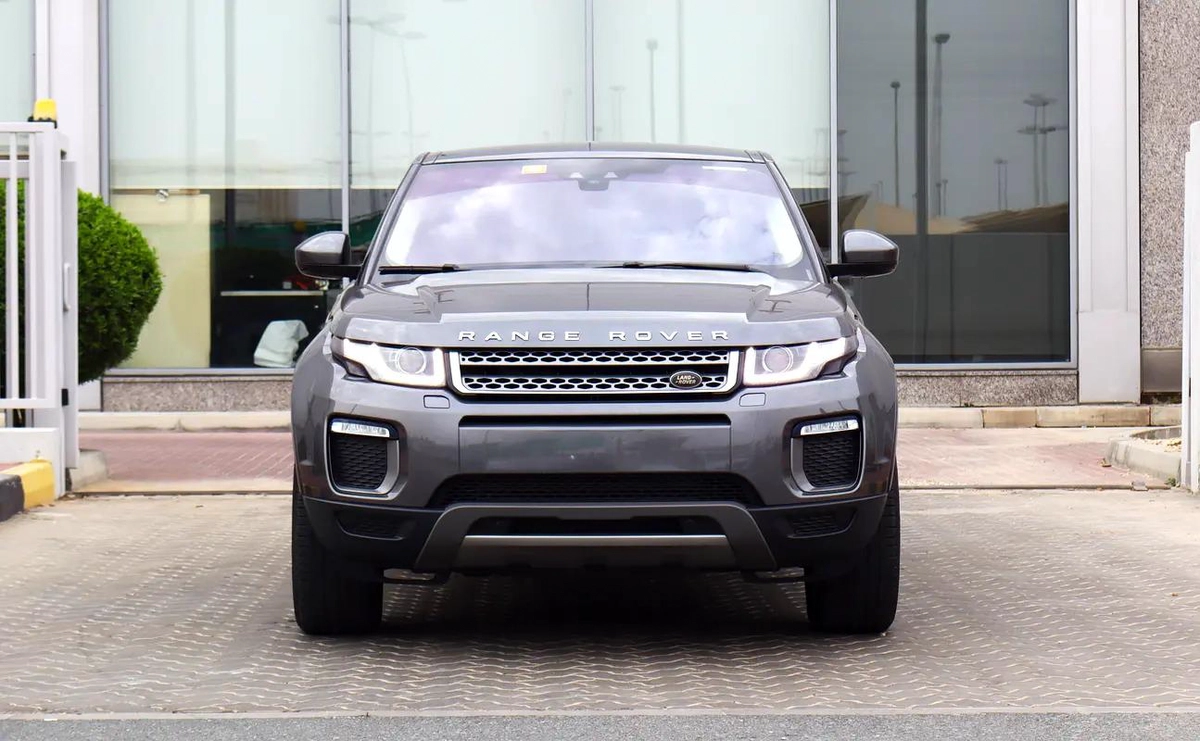 Land Rover Range Rover Velar P250 SE - Model 2019 - GCC Specs-11-11