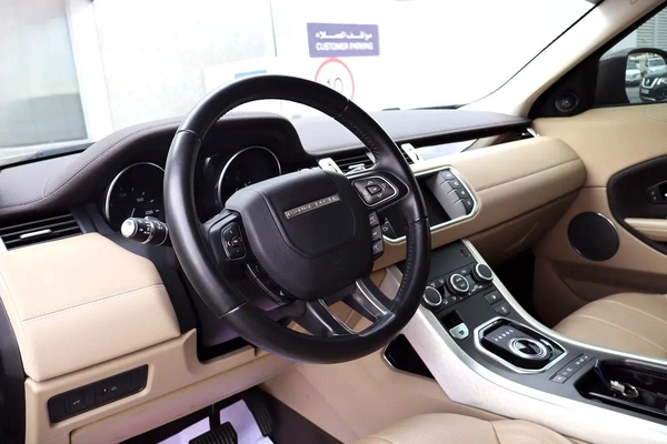 Land Rover Range Rover Velar P250 SE - Model 2019 - GCC Specs