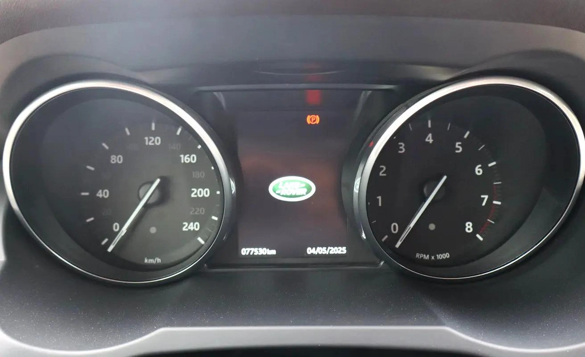 Land Rover Range Rover Velar P250 SE - Model 2019 - GCC Specs-7-7