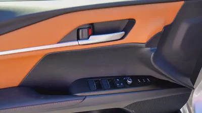 Toyota Camry 2025 Lumiere HYBRID GCC Spec-16