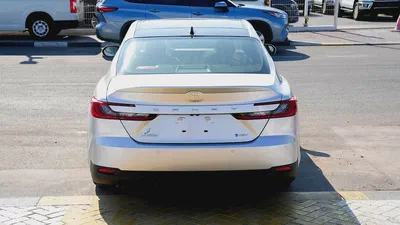Toyota Camry 2025 Lumiere HYBRID GCC Spec-3