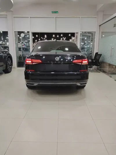 Volkswagen Passat SEL 2020 GCC Specs - Full Option-4