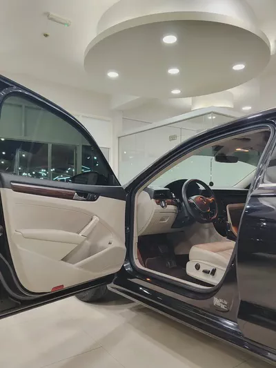 Volkswagen Passat SEL 2020 GCC Specs - Full Option-6