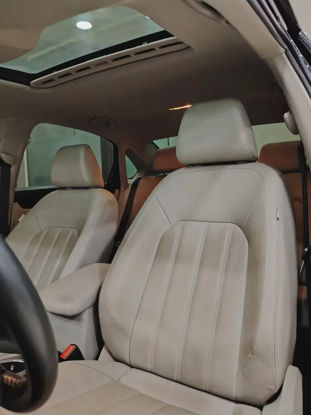 Volkswagen Passat SEL 2020 GCC Specs - Full Option-8-8