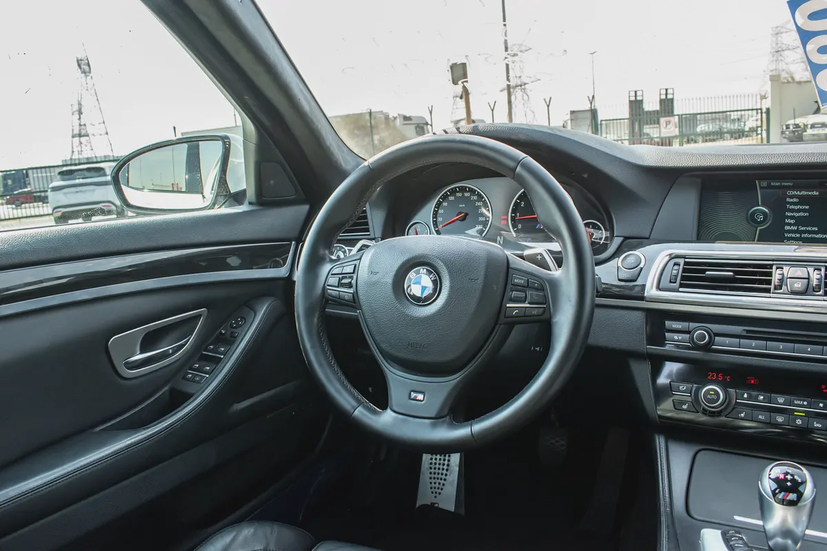 2012 - BMW M5 - IMMACULATE CONDITION - ONLY 82,000 KM DONE-12-12