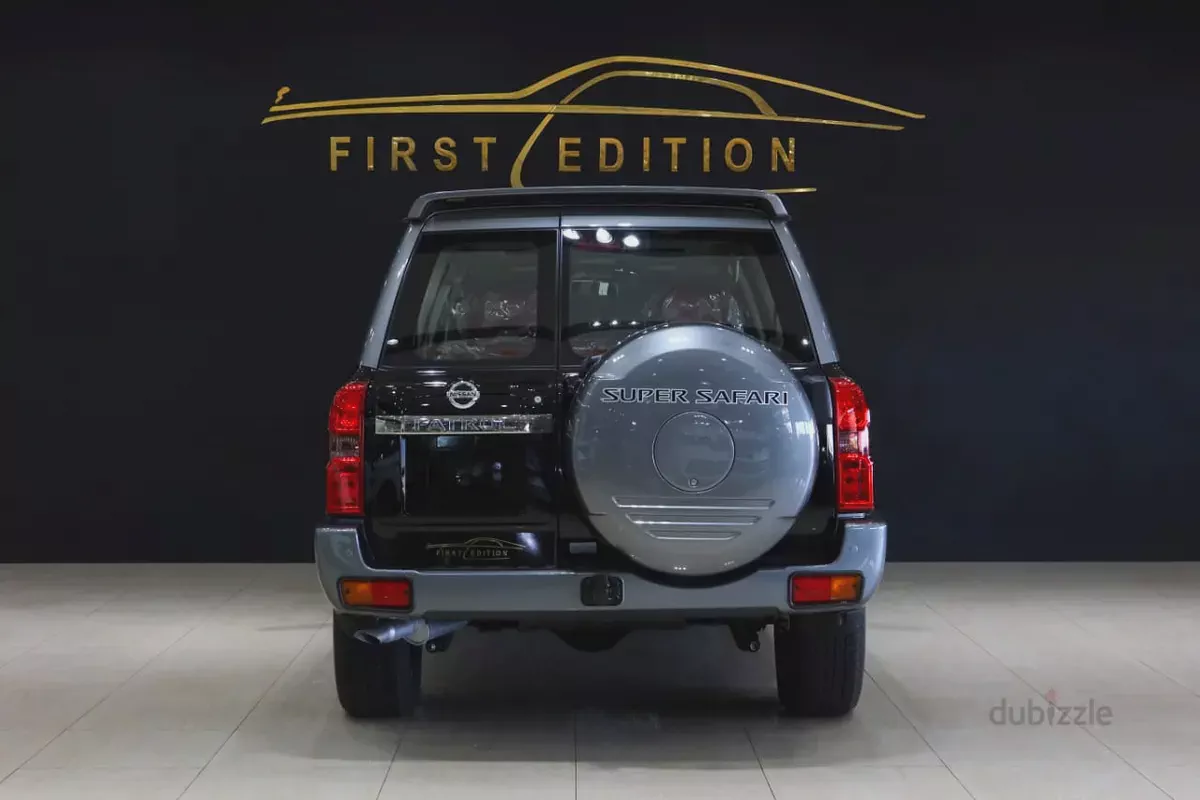 2023 ll Nissan Patrol ll Super Safari M/T ll Gcc ll Warranty 5 Years Unlimited Km-3-3
